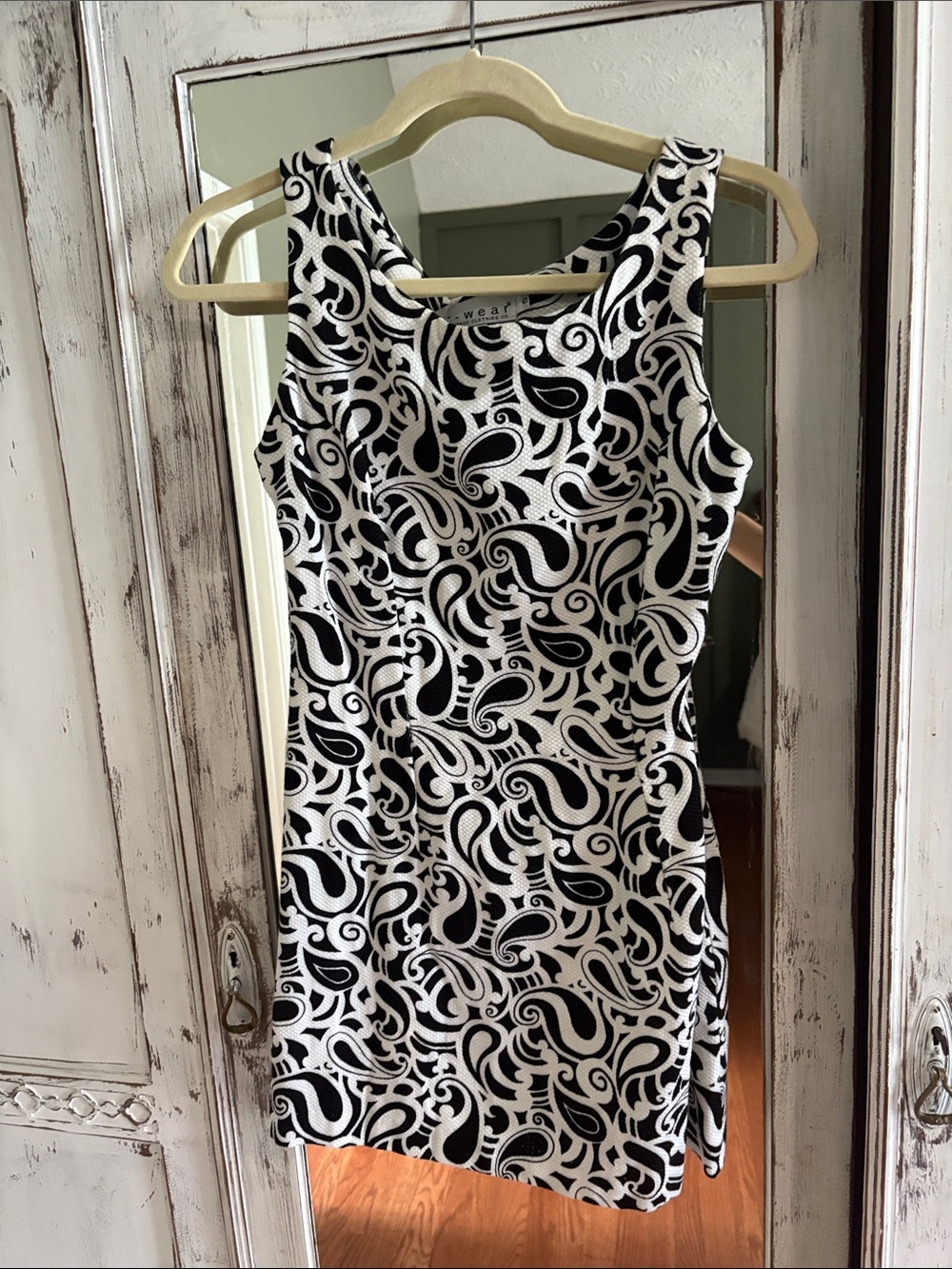 Y2K r-wear Rampage Black & White Swirl Sleeveless Mini Dress